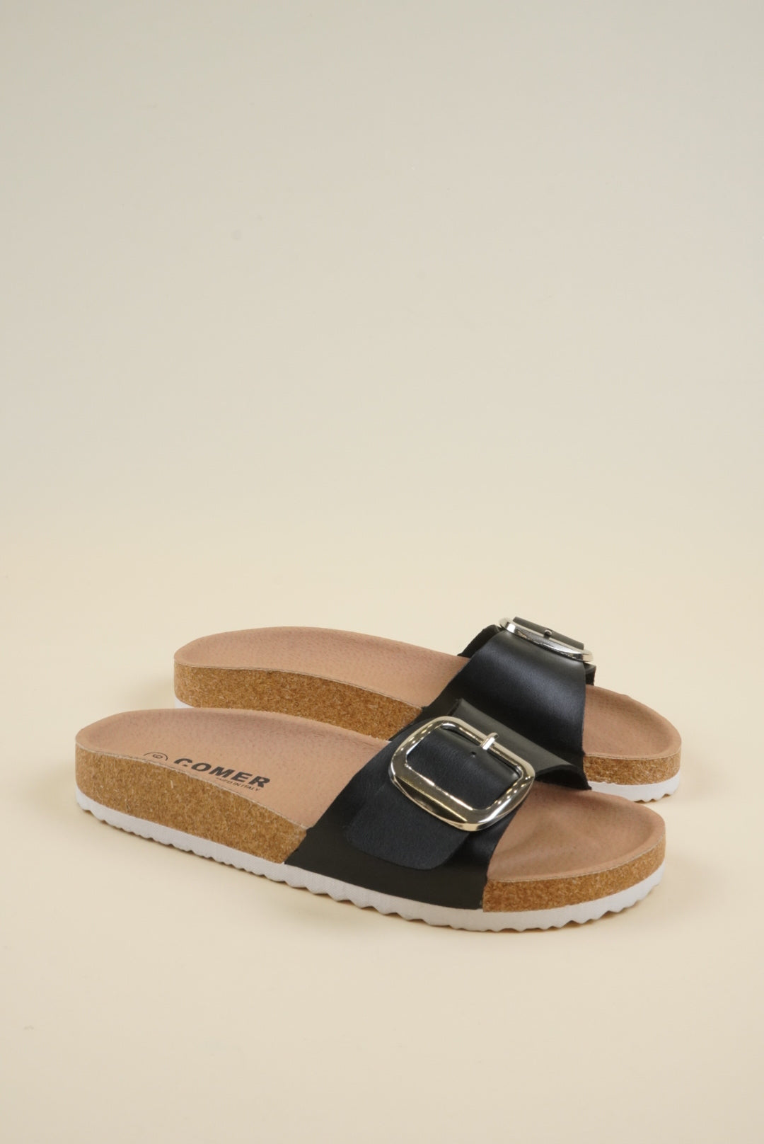 Single-Buckle Slippers - Black