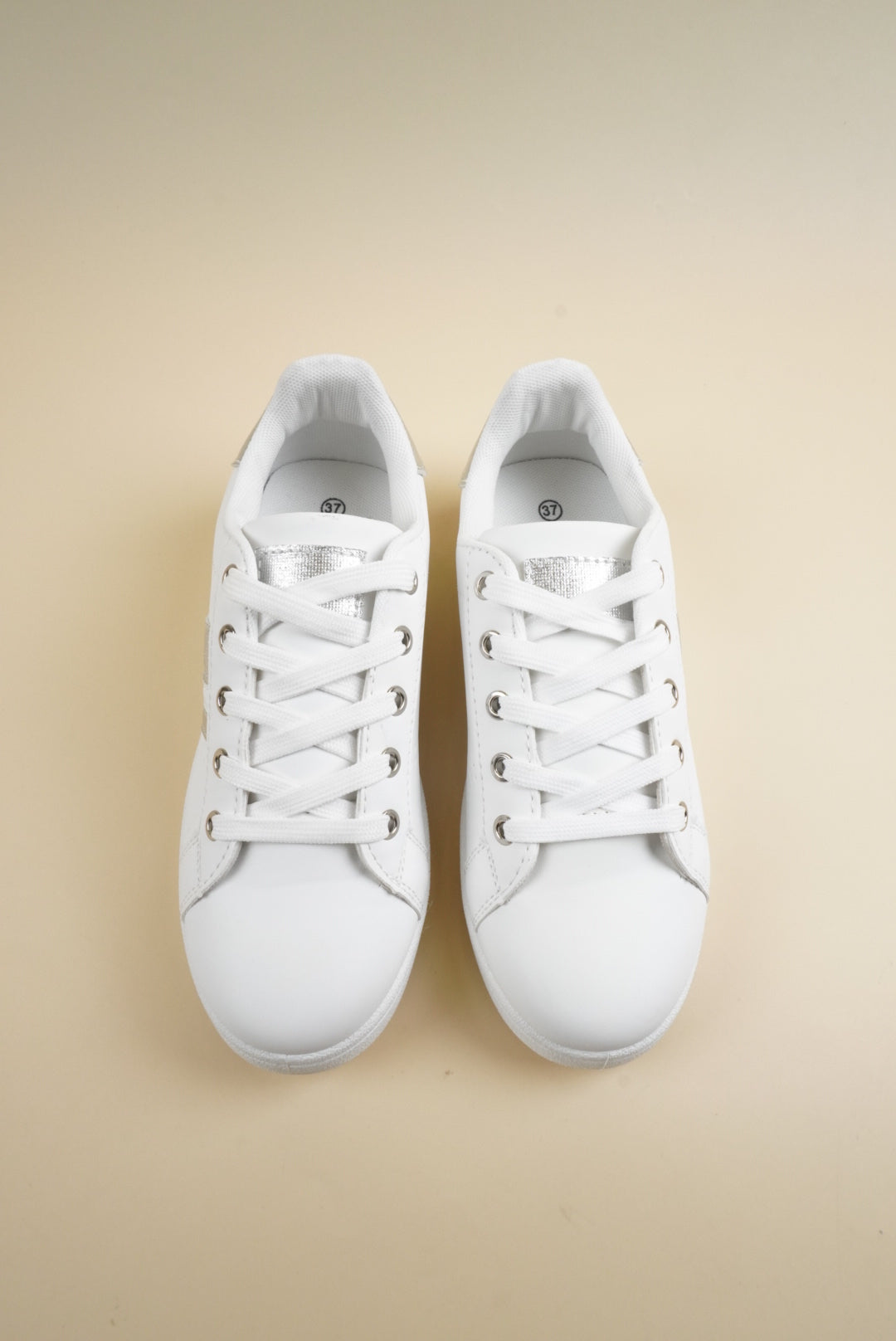 Simple Sneakers - White Silver