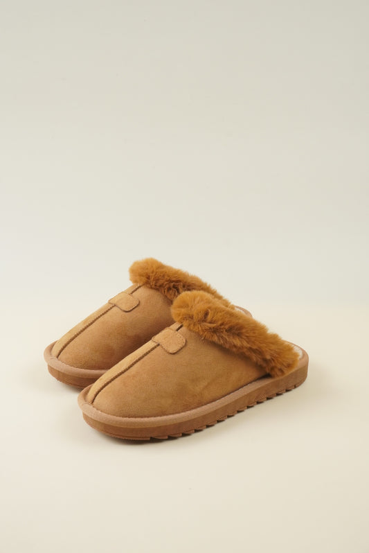Fluffy Slippers - Camel