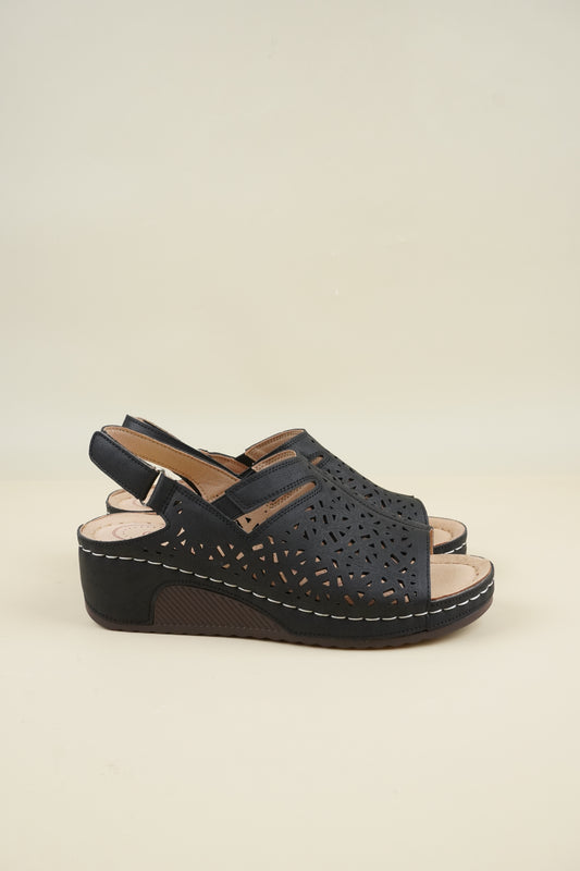 Open-Toe Wide-Fit Sandals - Black