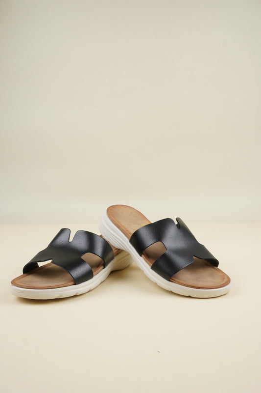H Slippers - Black