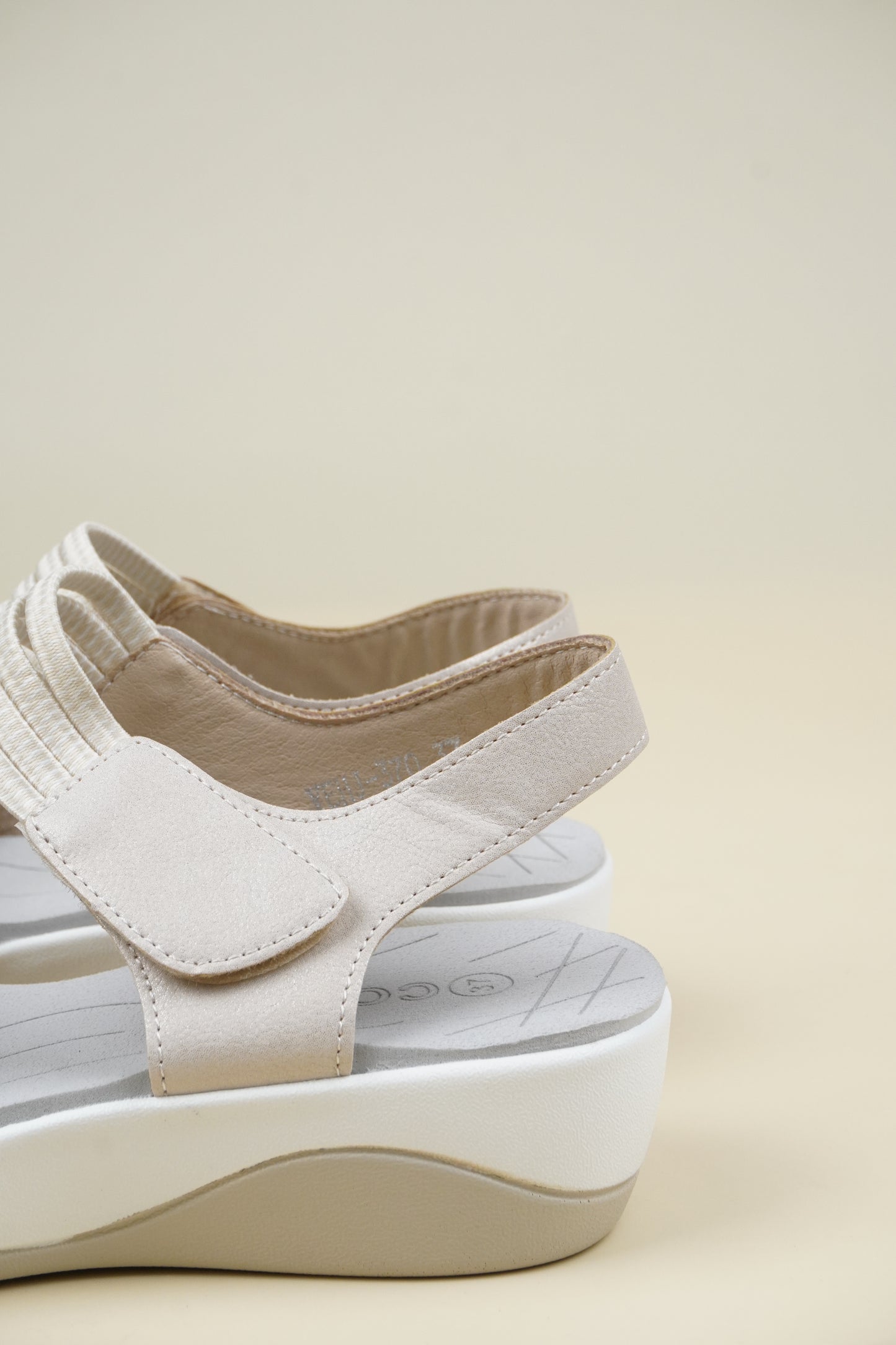 Női Flex Comfort Szandál - Bézs