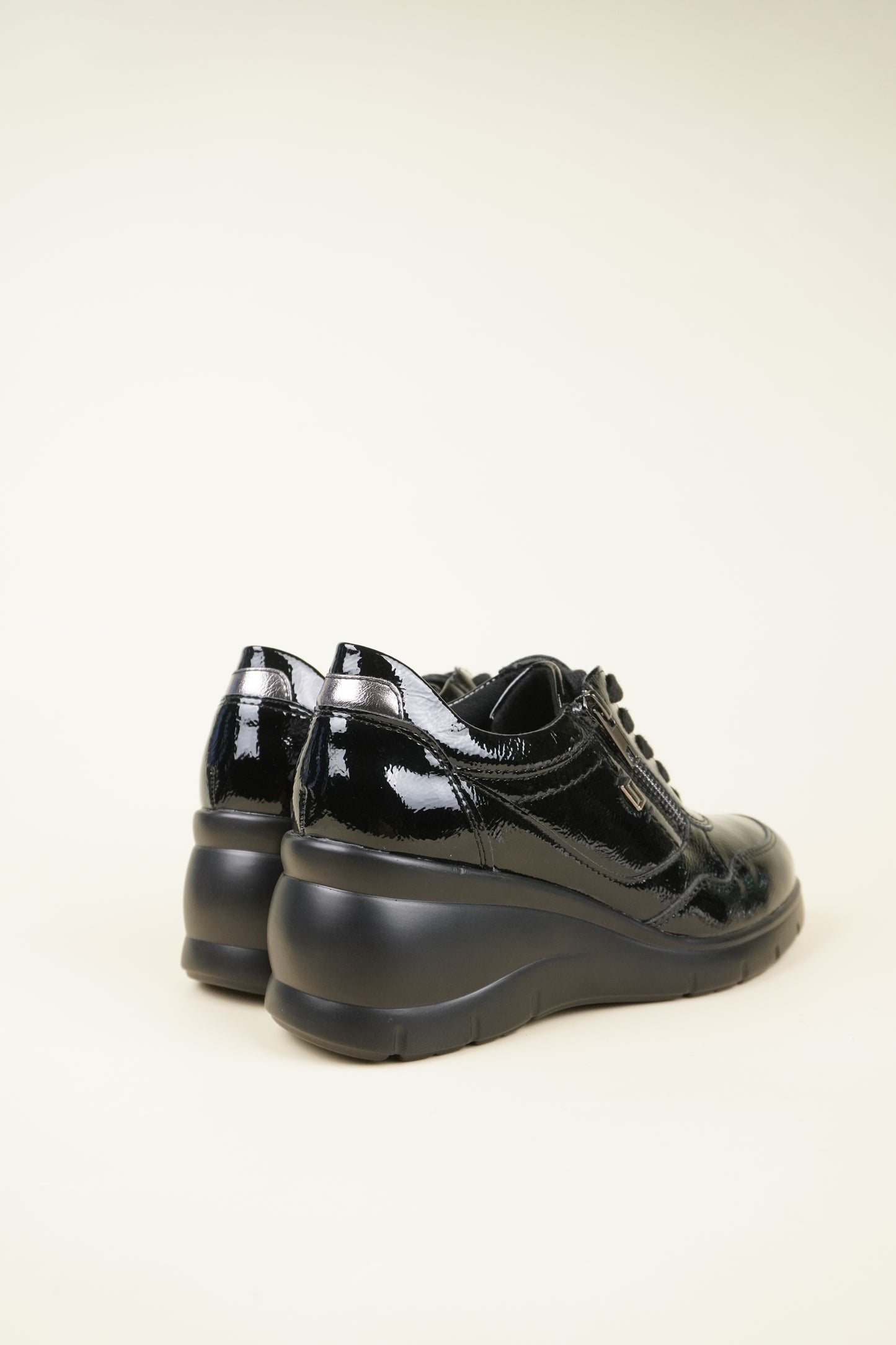 Women's Wedge Sneakers - Black