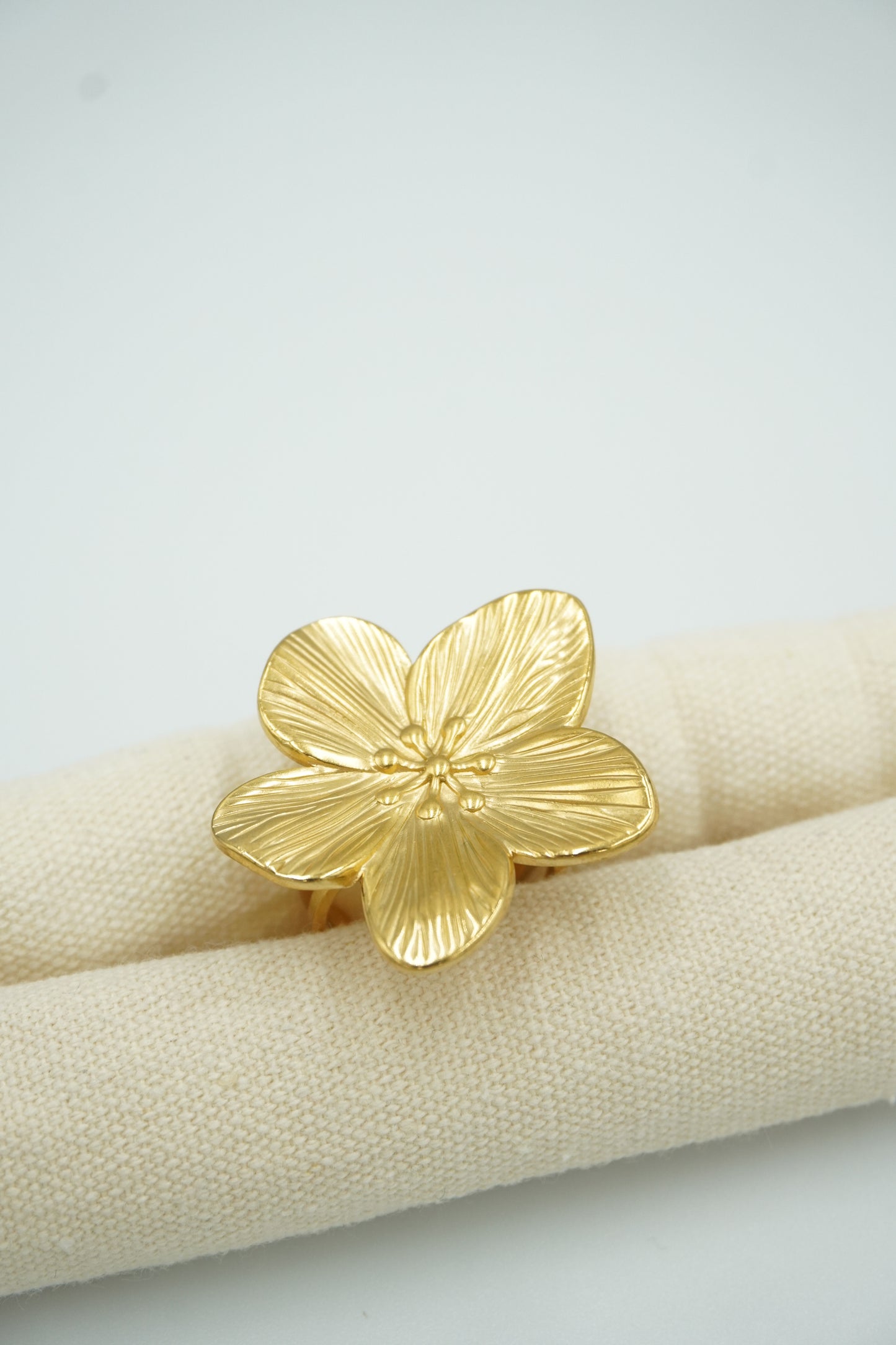 Chunky Flower Ring