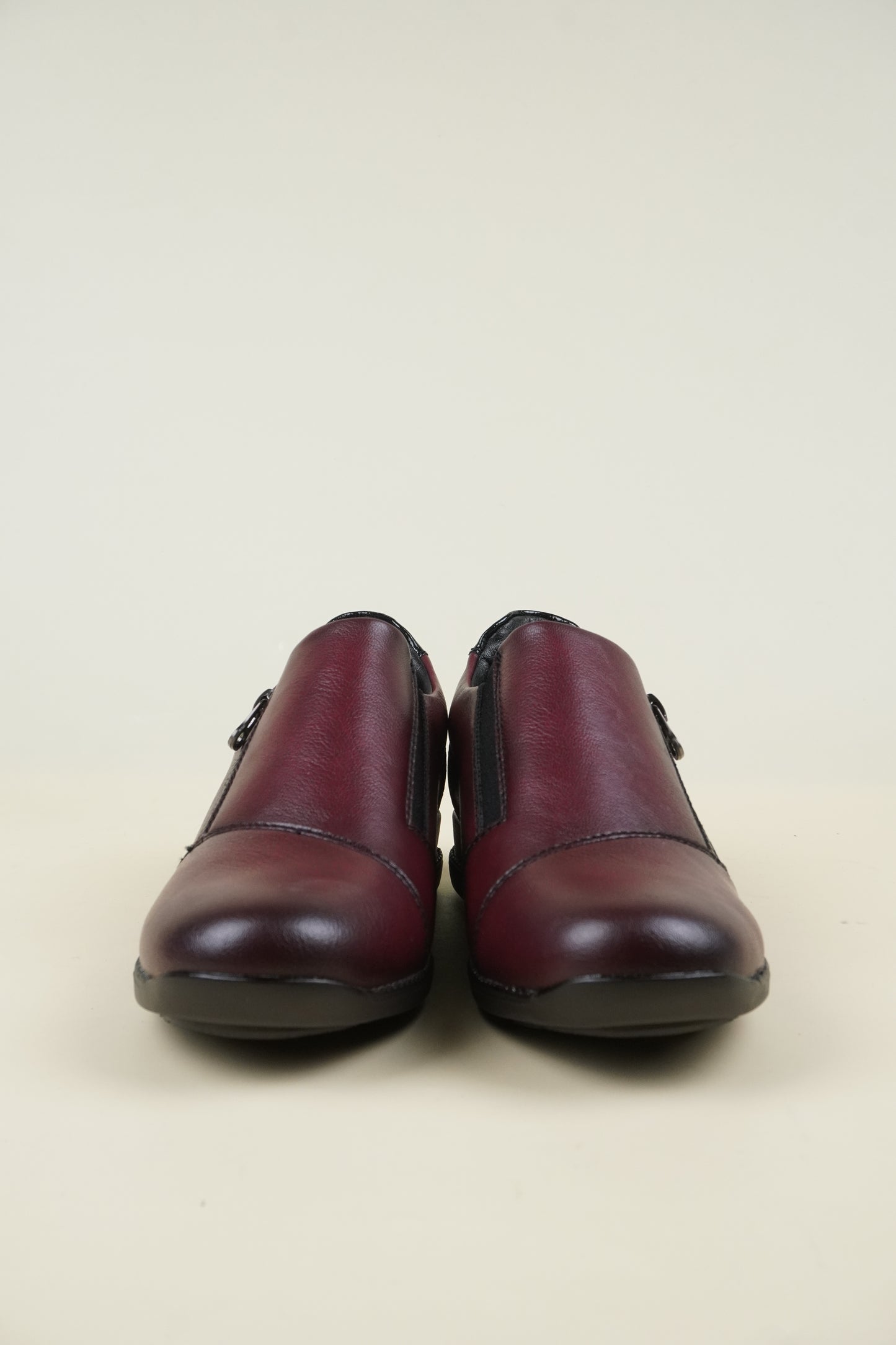 Comfort Slip-On Women's Shoes - Wine