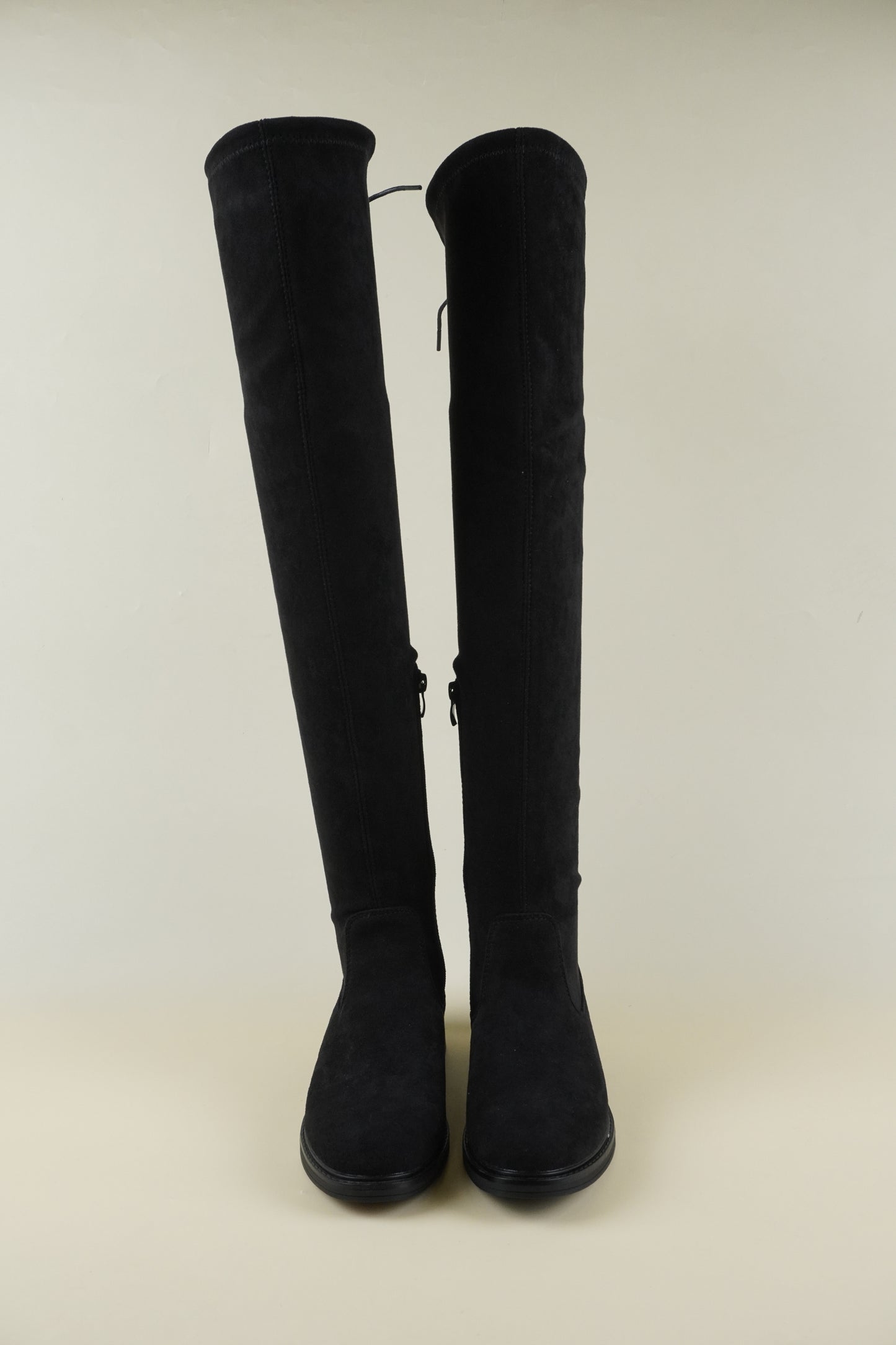 Térd Fölötti Csizma – Fekete Velúr