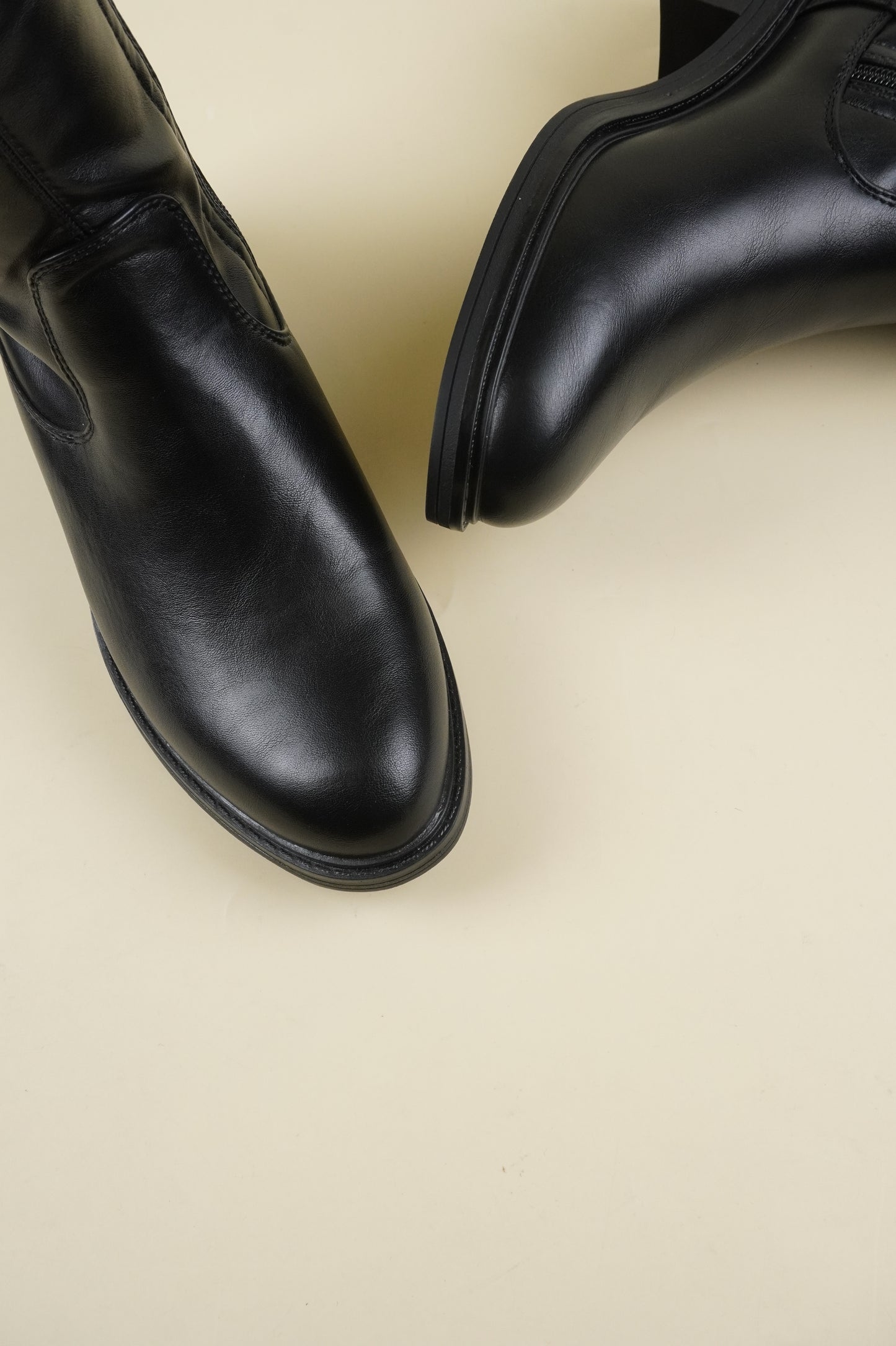 Térd Fölötti Csizma - Fekete