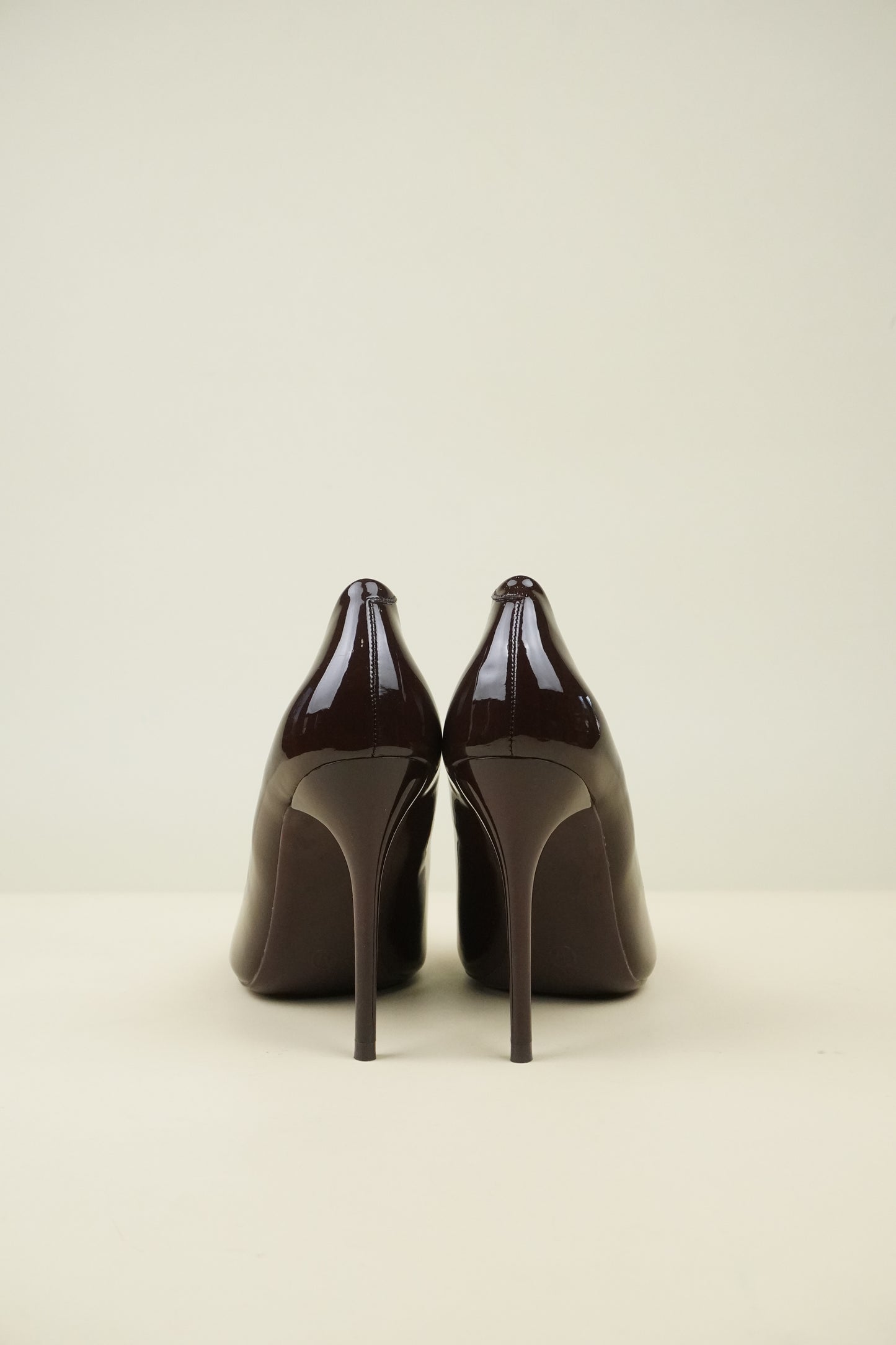 Classic High Heels - Coffee