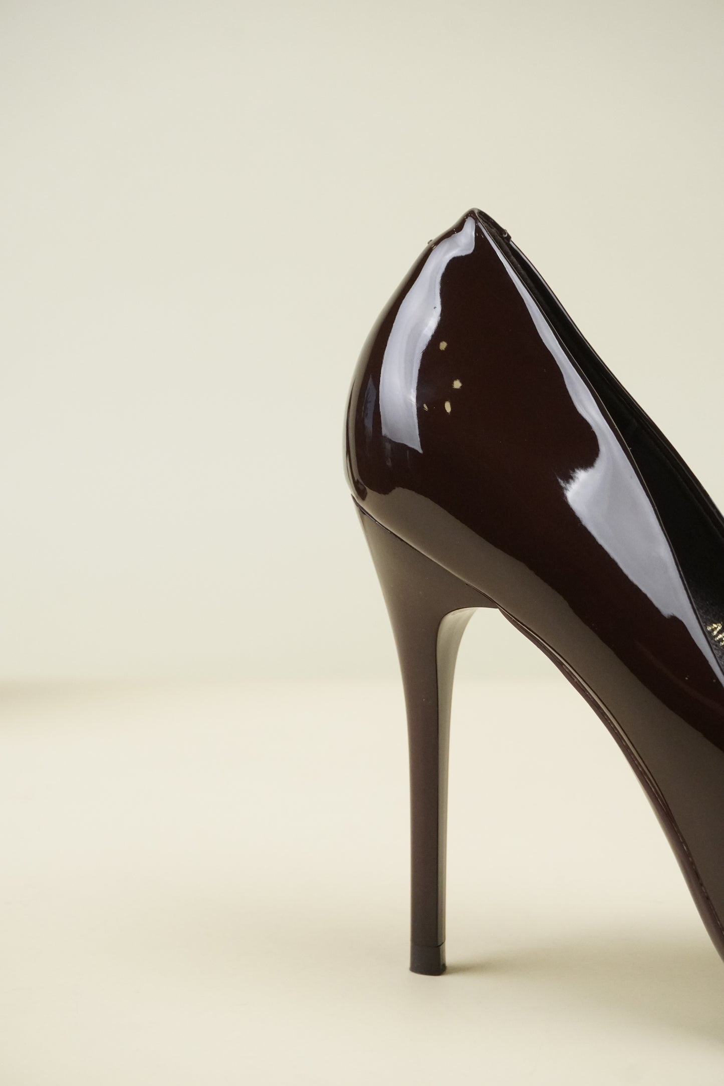 Classic High Heels - Coffee