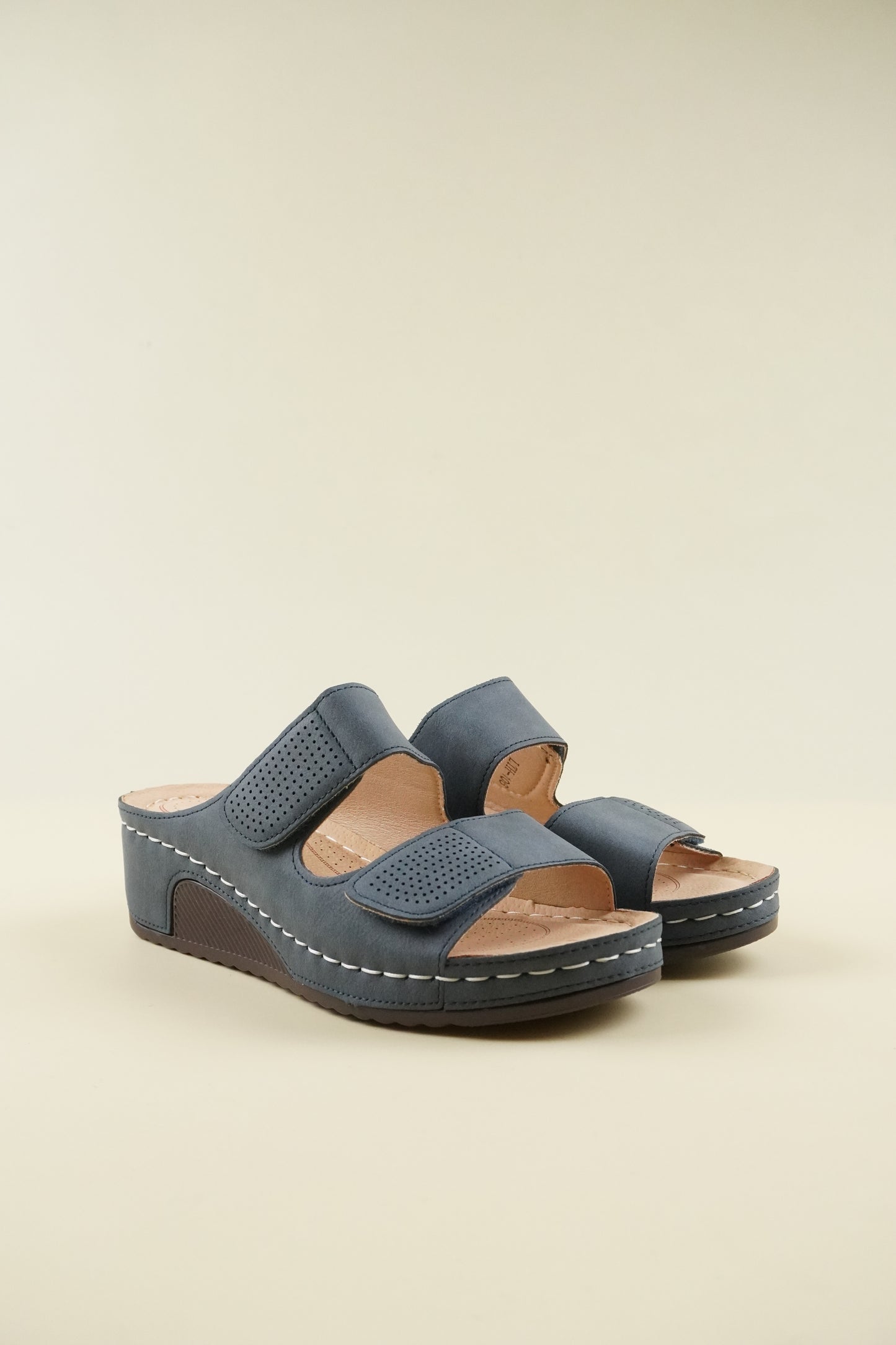 Nyitott Orrú Széles Szabású Wedge Papucs - Kék