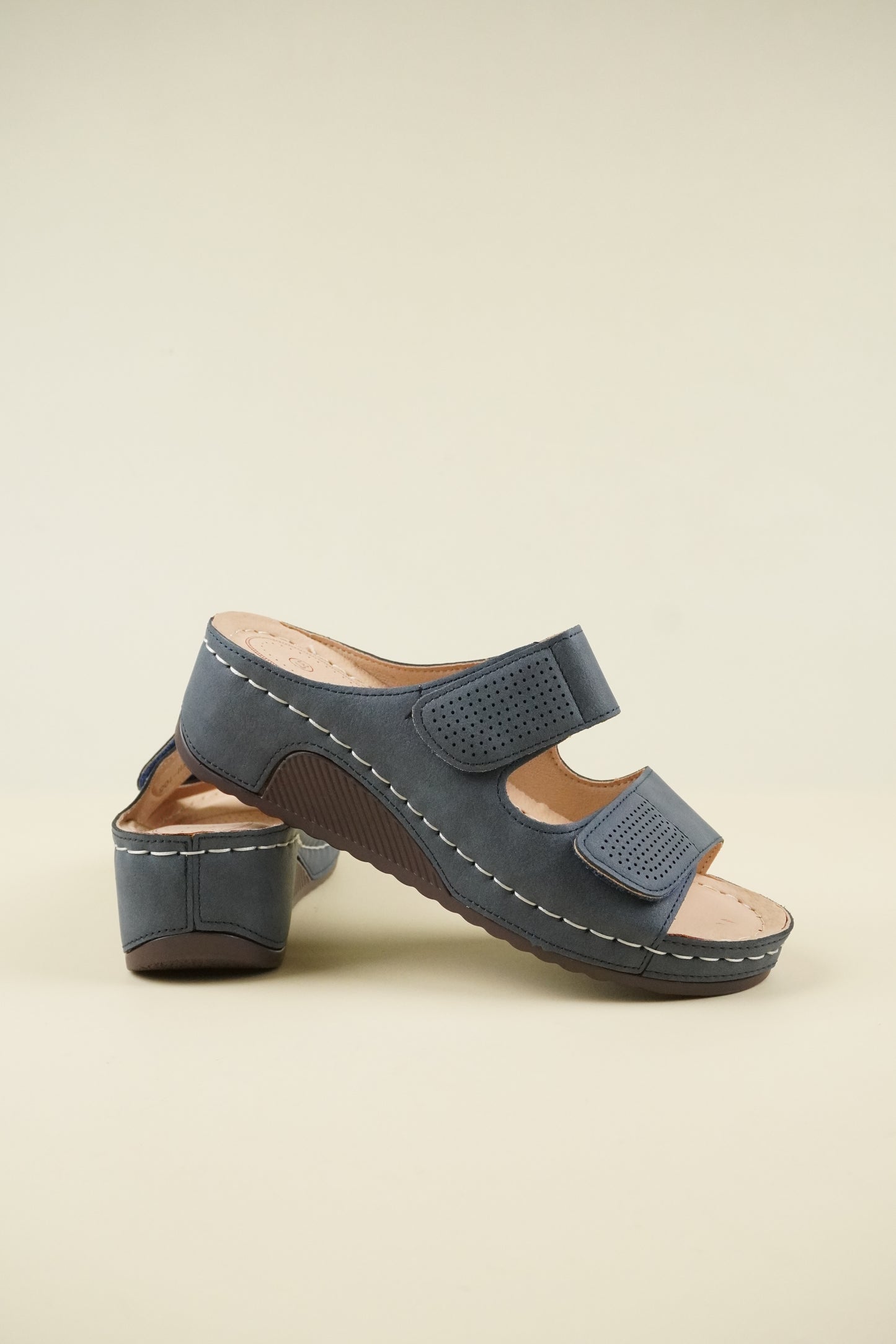 Nyitott Orrú Széles Szabású Wedge Papucs - Kék