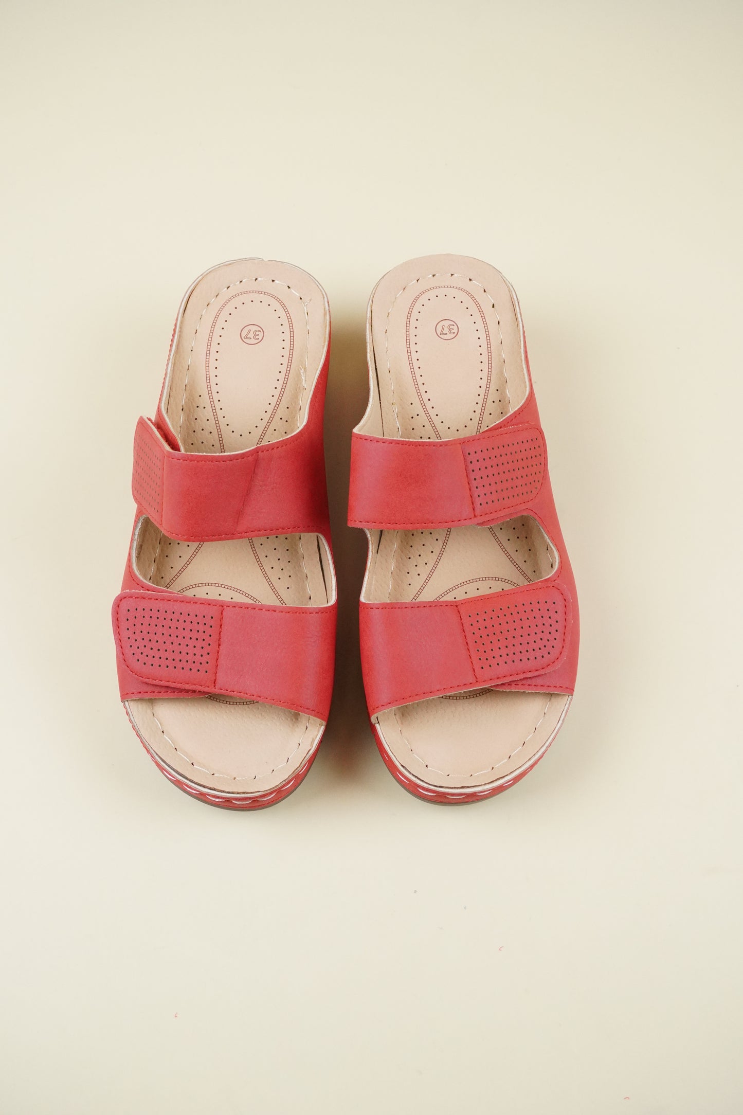Nyitott Orrú Széles Szabású Wedge Papucs - Piros