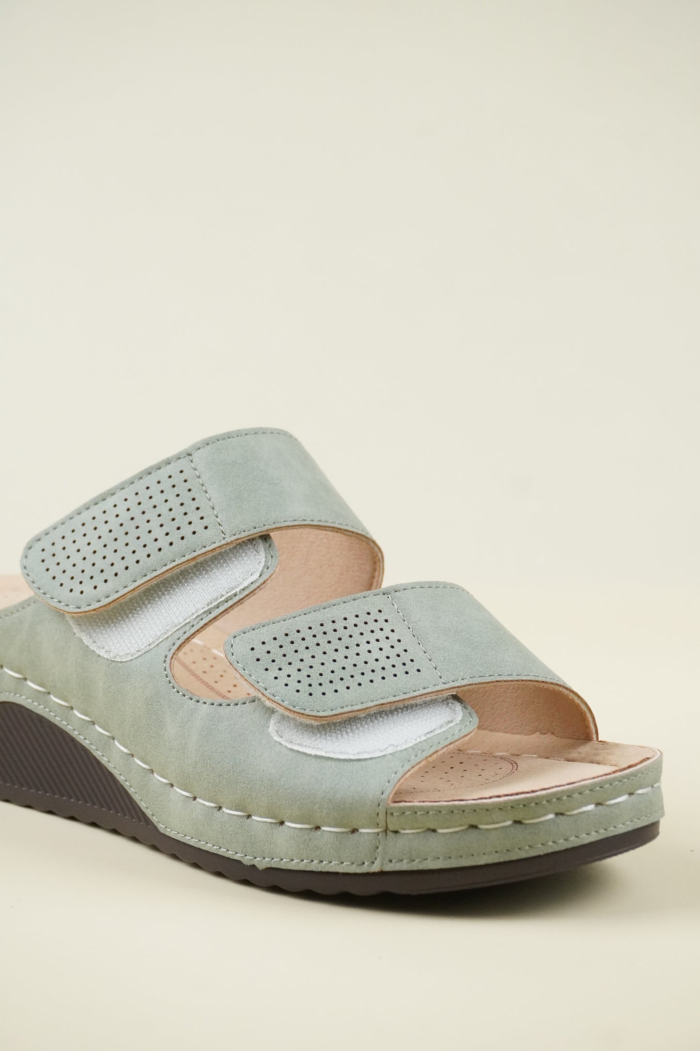 Nyitott Orrú Széles Szabású Wedge Papucs - Zöld