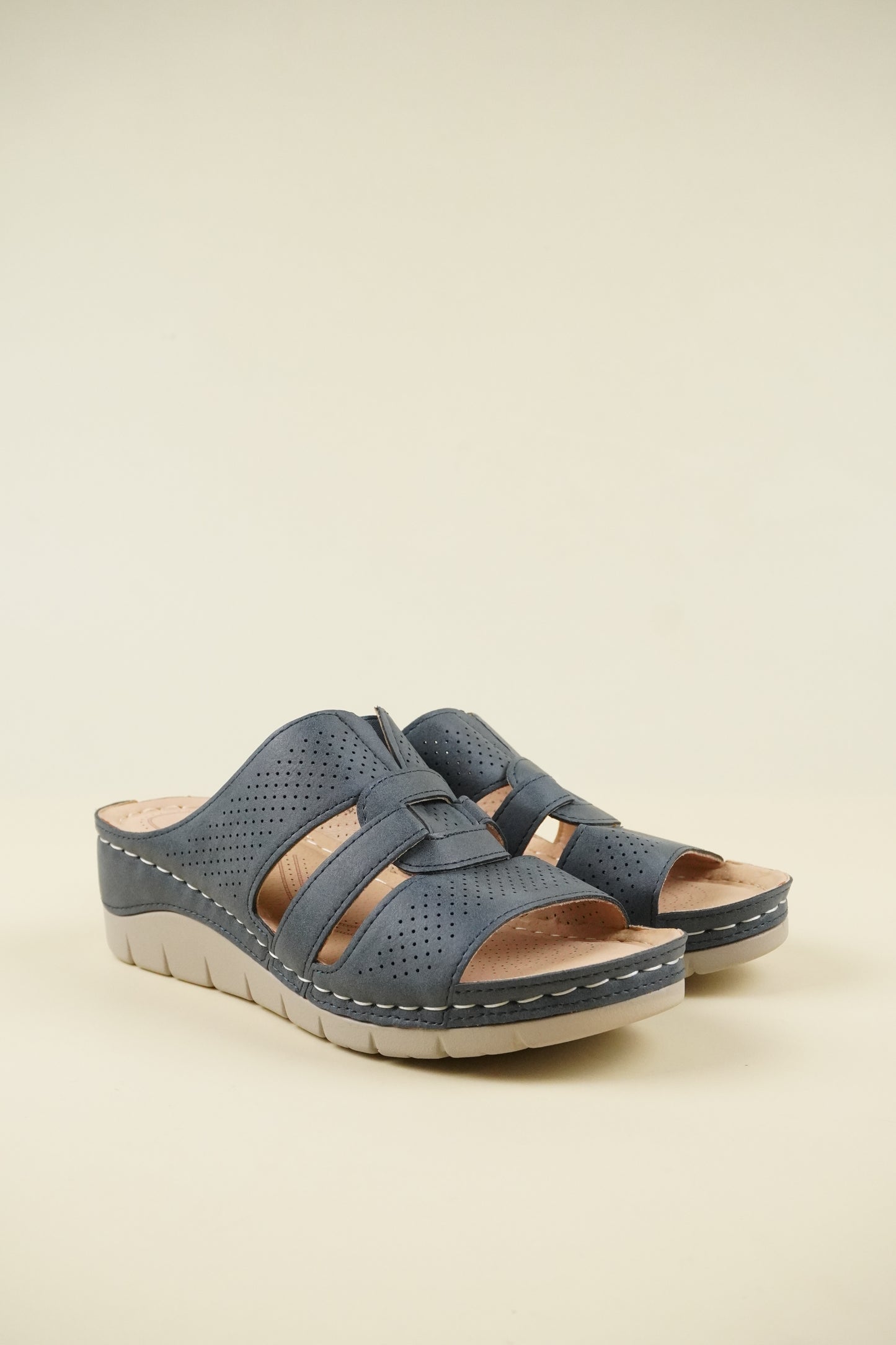 Nyitott Orrú Széles Szabású Wedge Papucs 107 - Kék