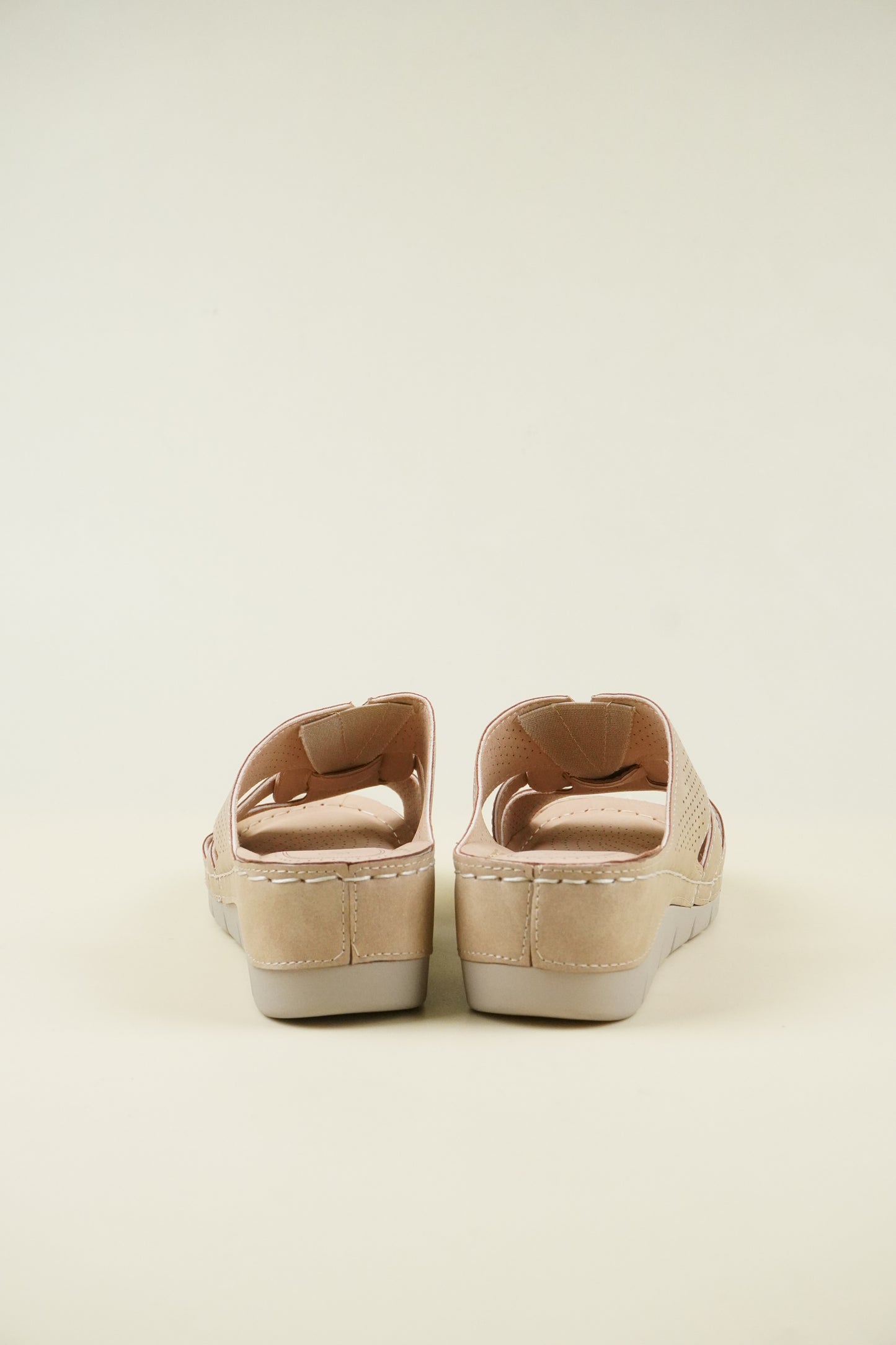 Nyitott Orrú Széles Szabású Wedge Papucs 107 - Khaki