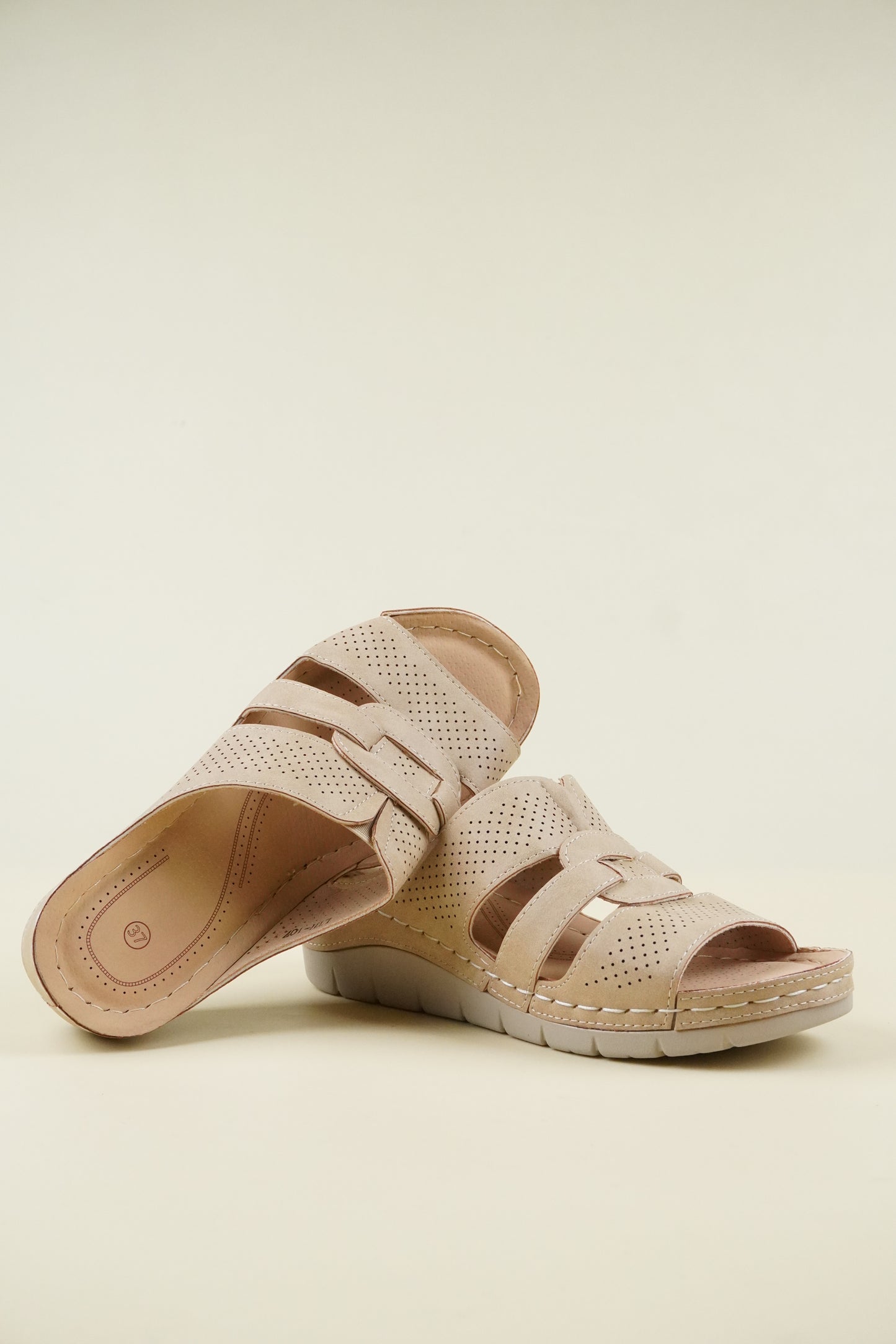 Nyitott Orrú Széles Szabású Wedge Papucs 107 - Khaki