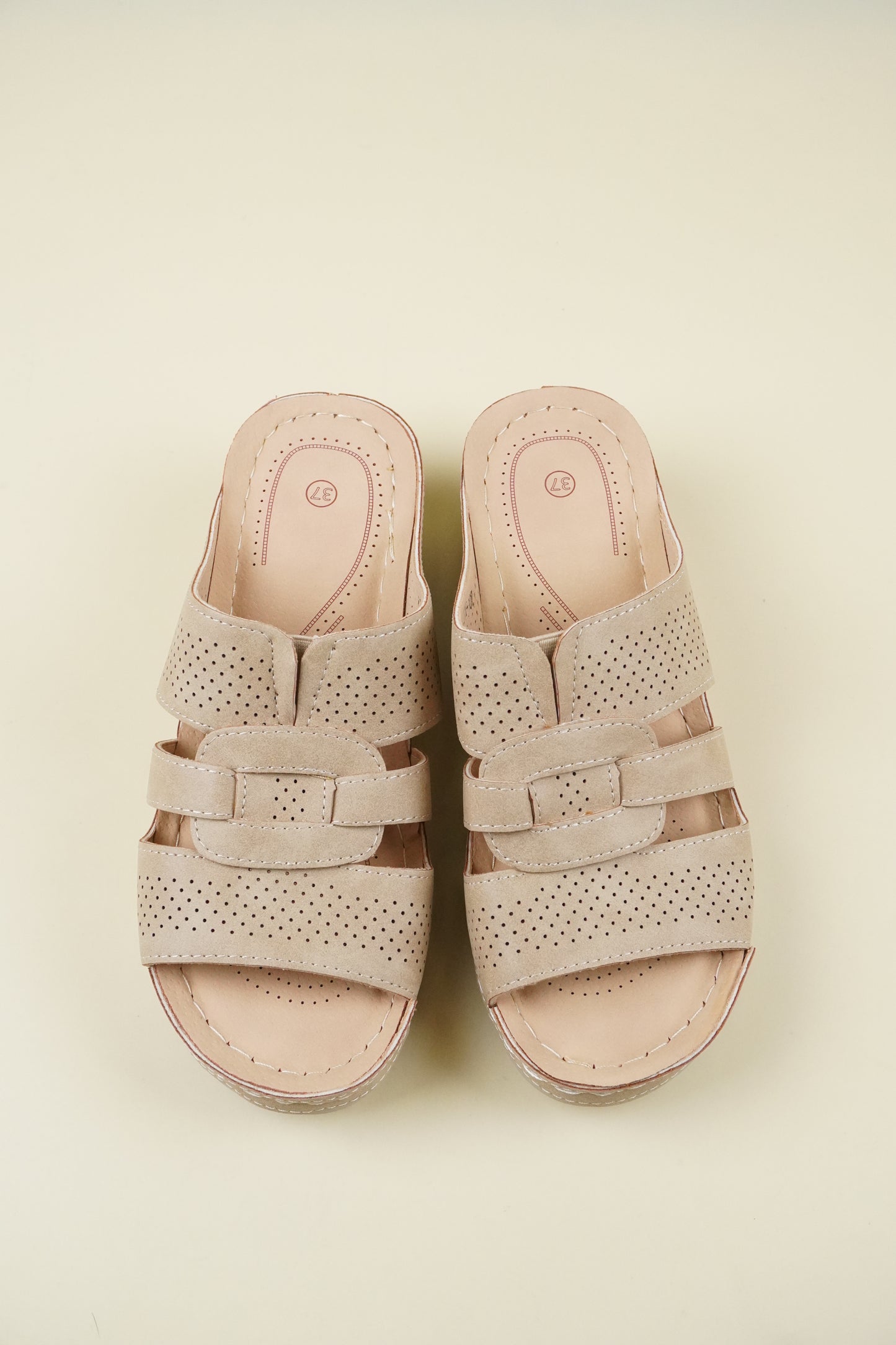 Nyitott Orrú Széles Szabású Wedge Papucs 107 - Khaki