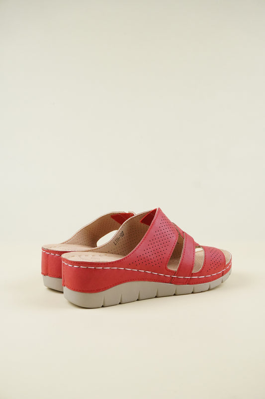 Nyitott Orrú Széles Szabású Wedge Papucs 107 - Piros