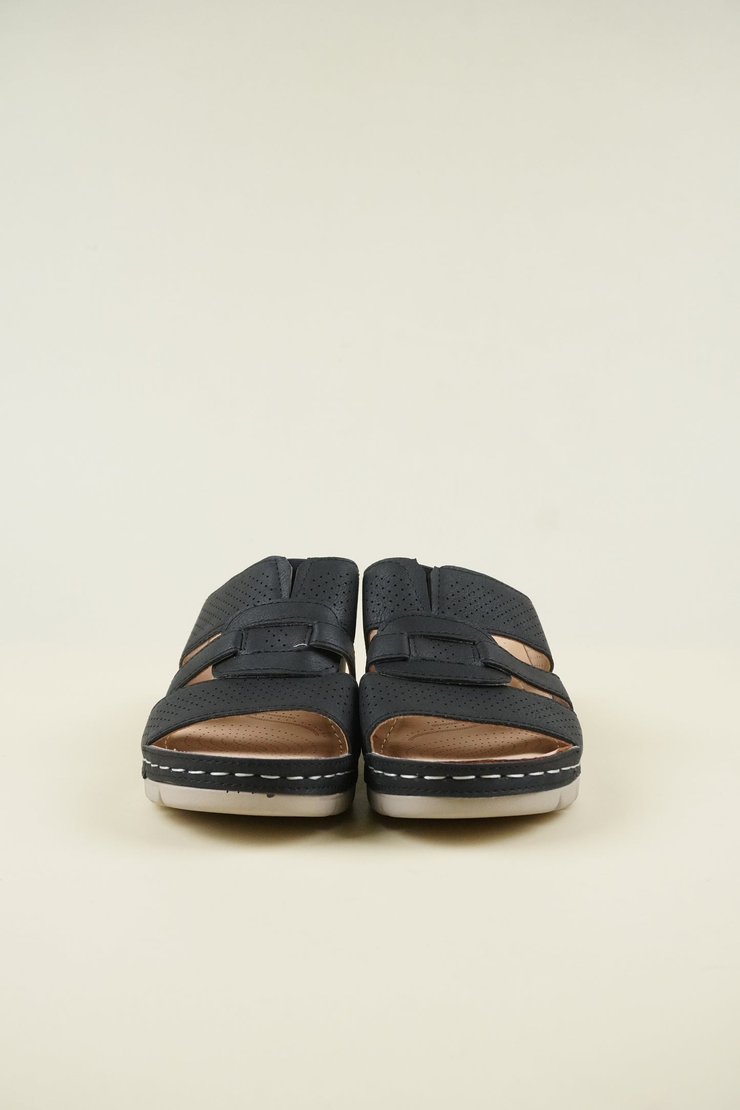 Open-Toe Wide-Fit Wedge Slippers 107 - Black