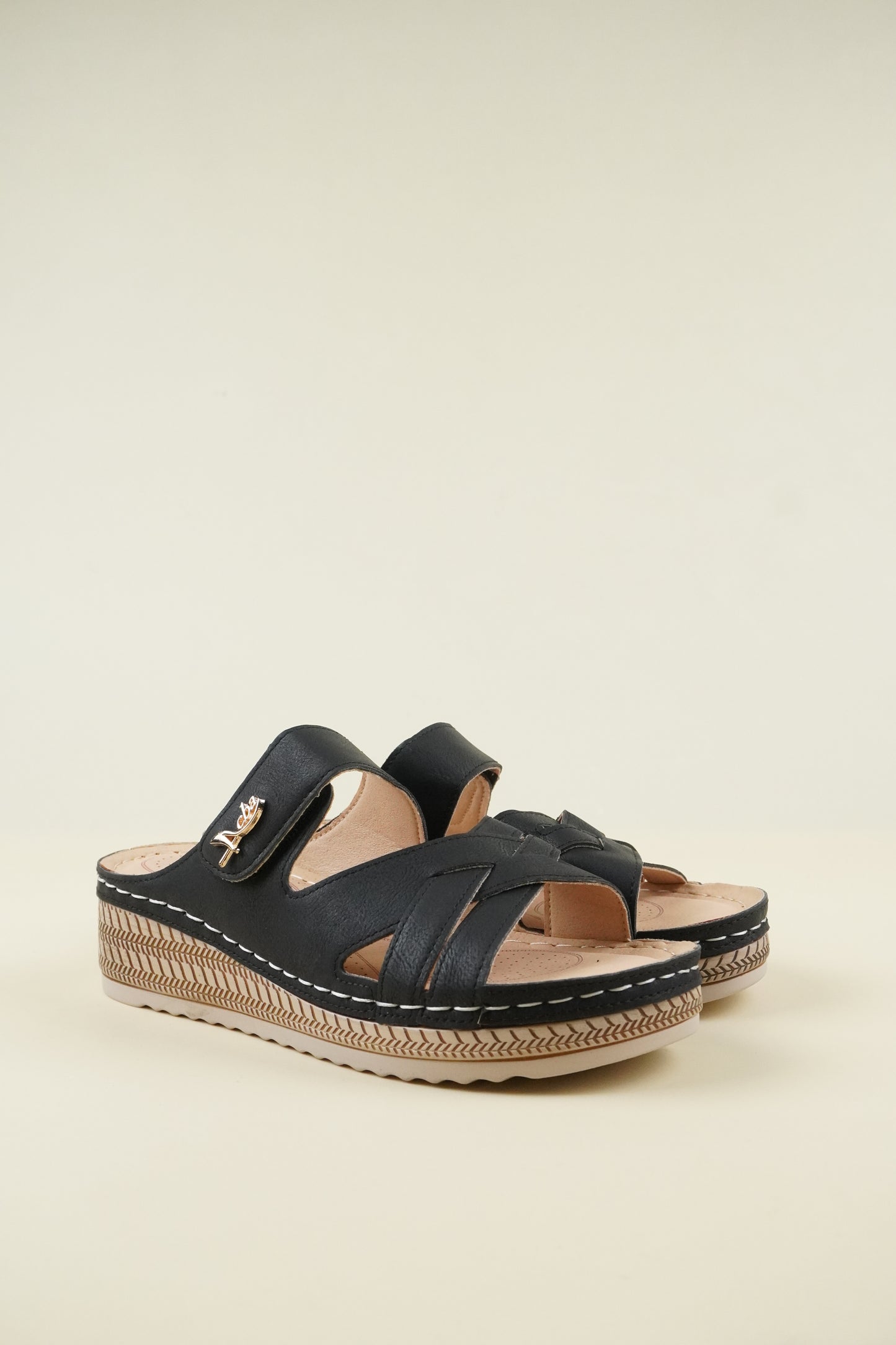 Open-Toe Wide-Fit Wedge Slippers 116 - Black