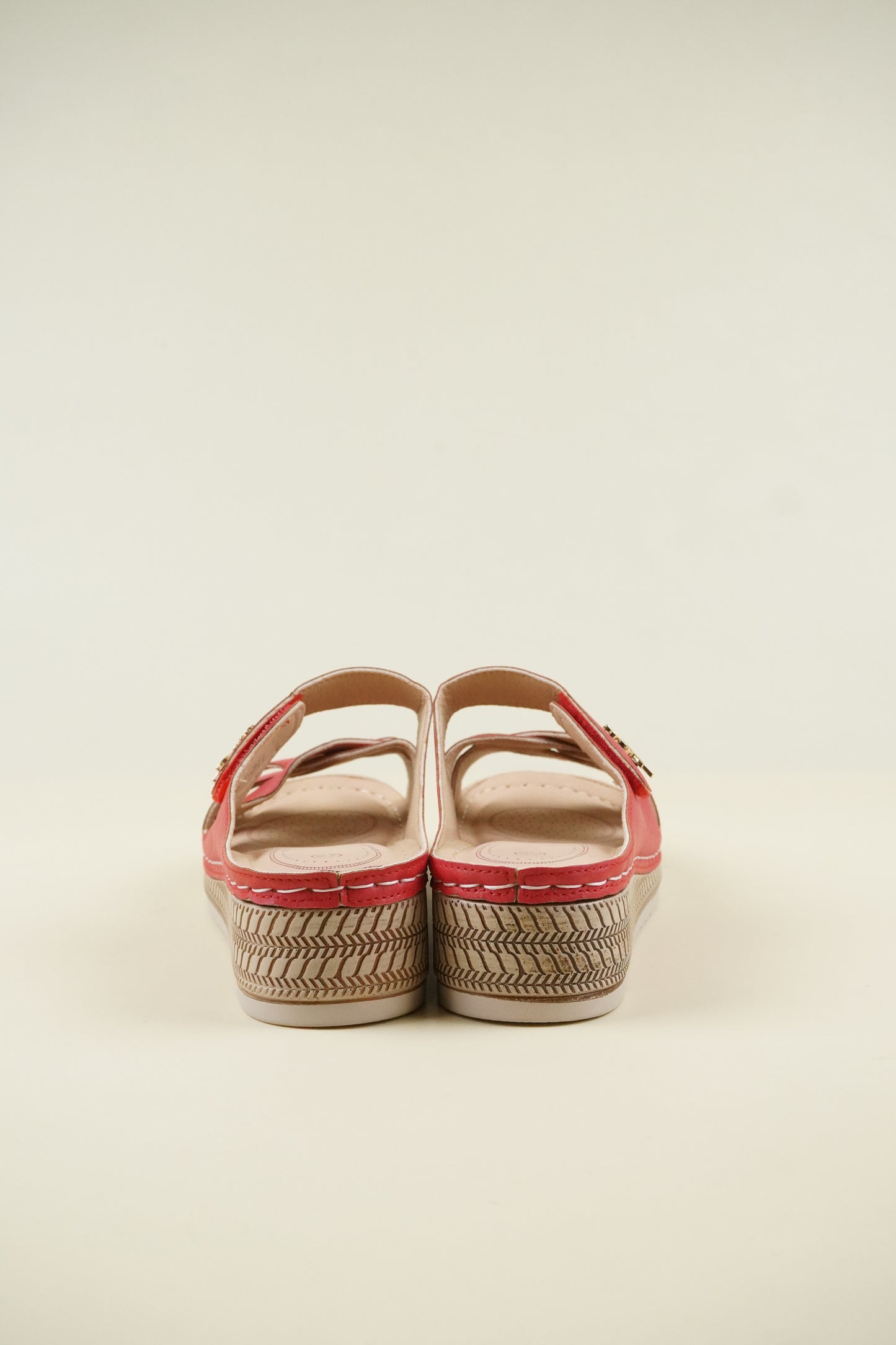 Open-Toe Wide-Fit Wedge Slippers 116 - Red