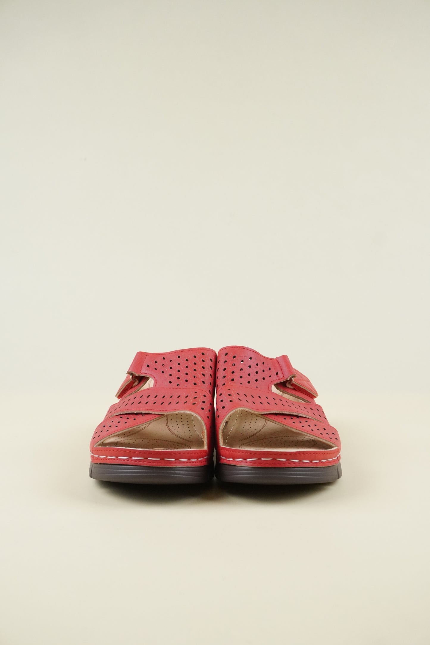 Nyitott Orrú Széles Szabású Wedge Papucs 112 - Piros
