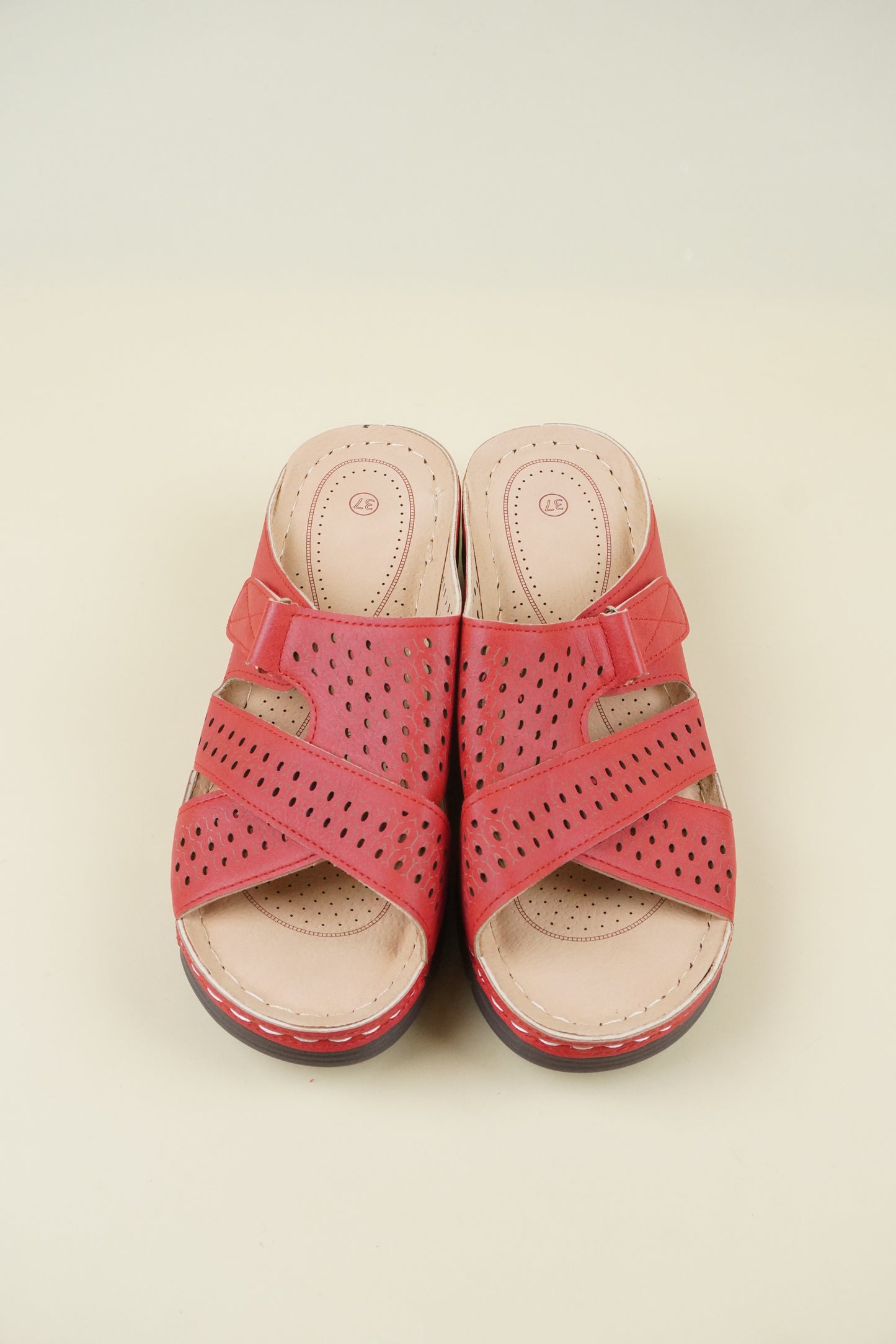 Nyitott Orrú Széles Szabású Wedge Papucs 112 - Piros