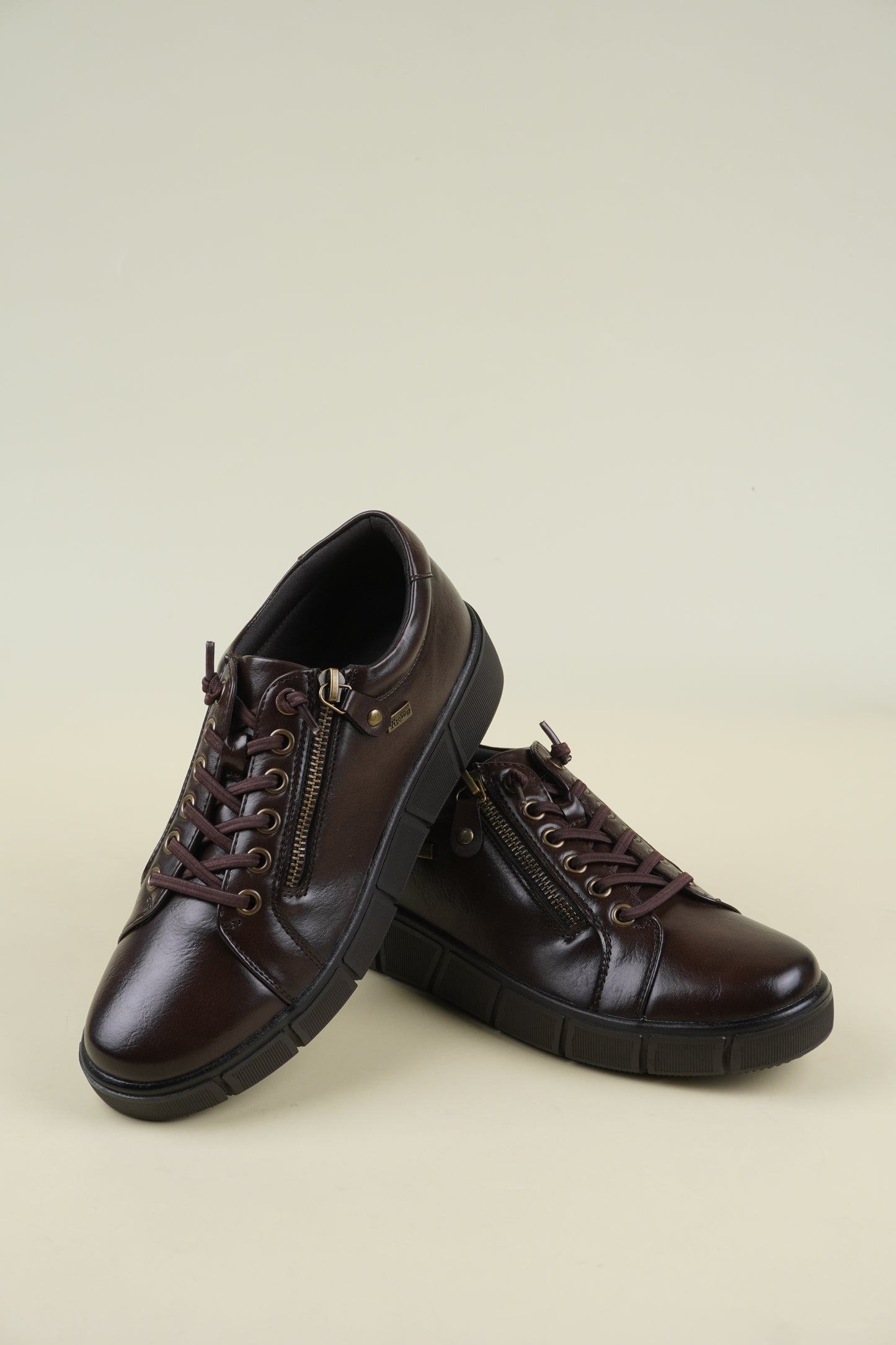 Comfort Y Slip-On Women's Shoes - Brown