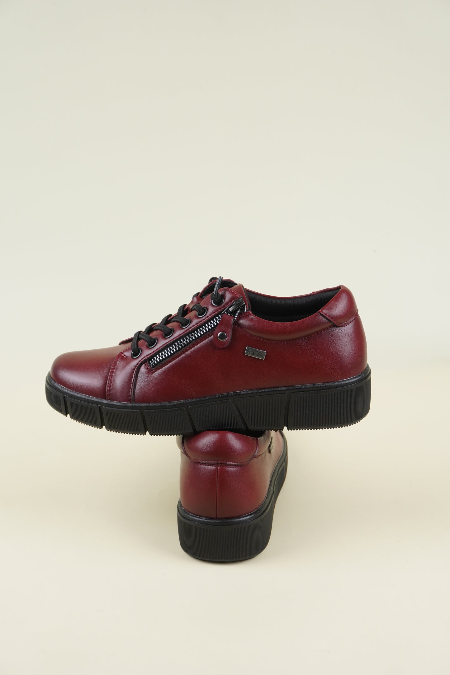 Comfort Y Slip-On Women's Shoes - Red