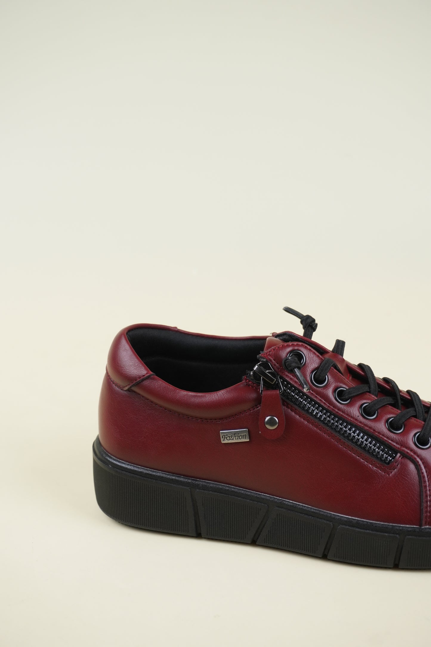 Comfort Y Slip-On Women's Shoes - Red