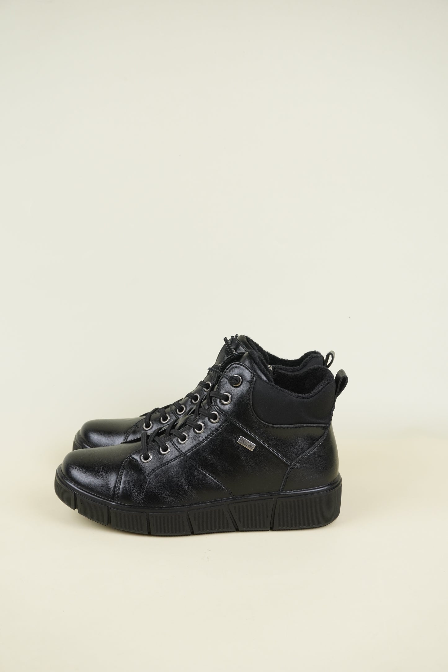 Comfort Y Women's Winter Shoes - Black