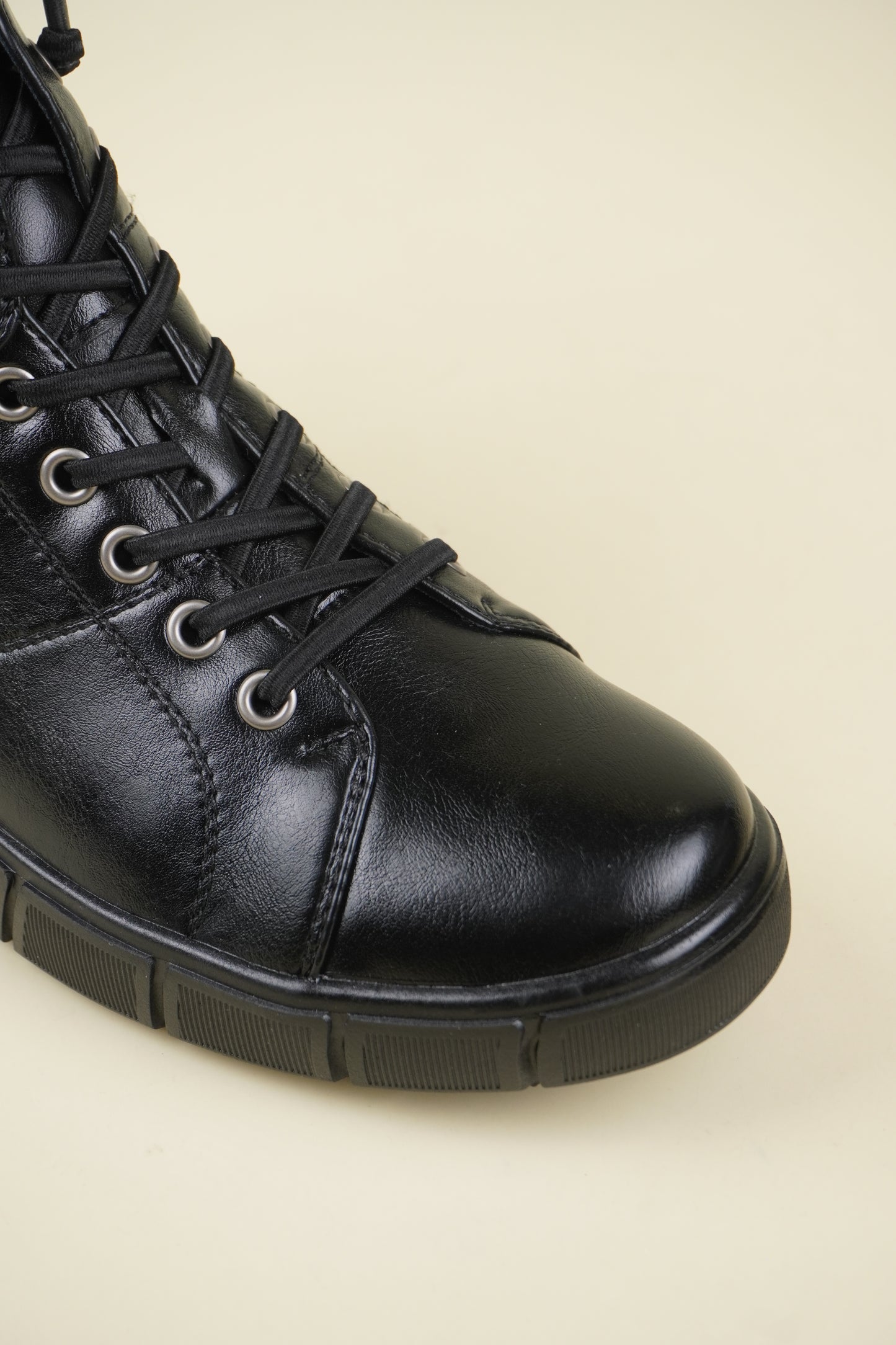 Comfort Y Women's Winter Shoes - Black