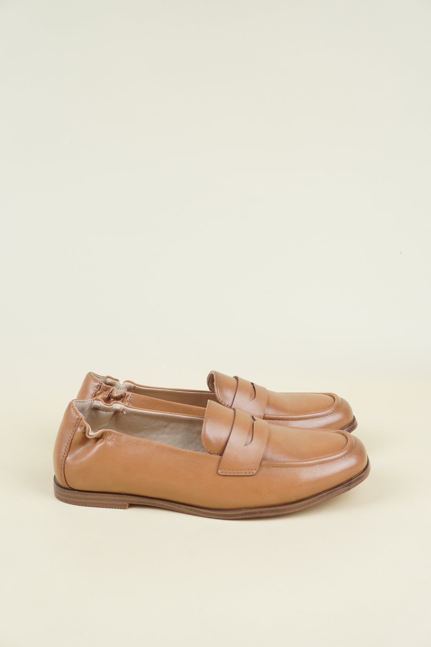 Women's Loafers - Camel