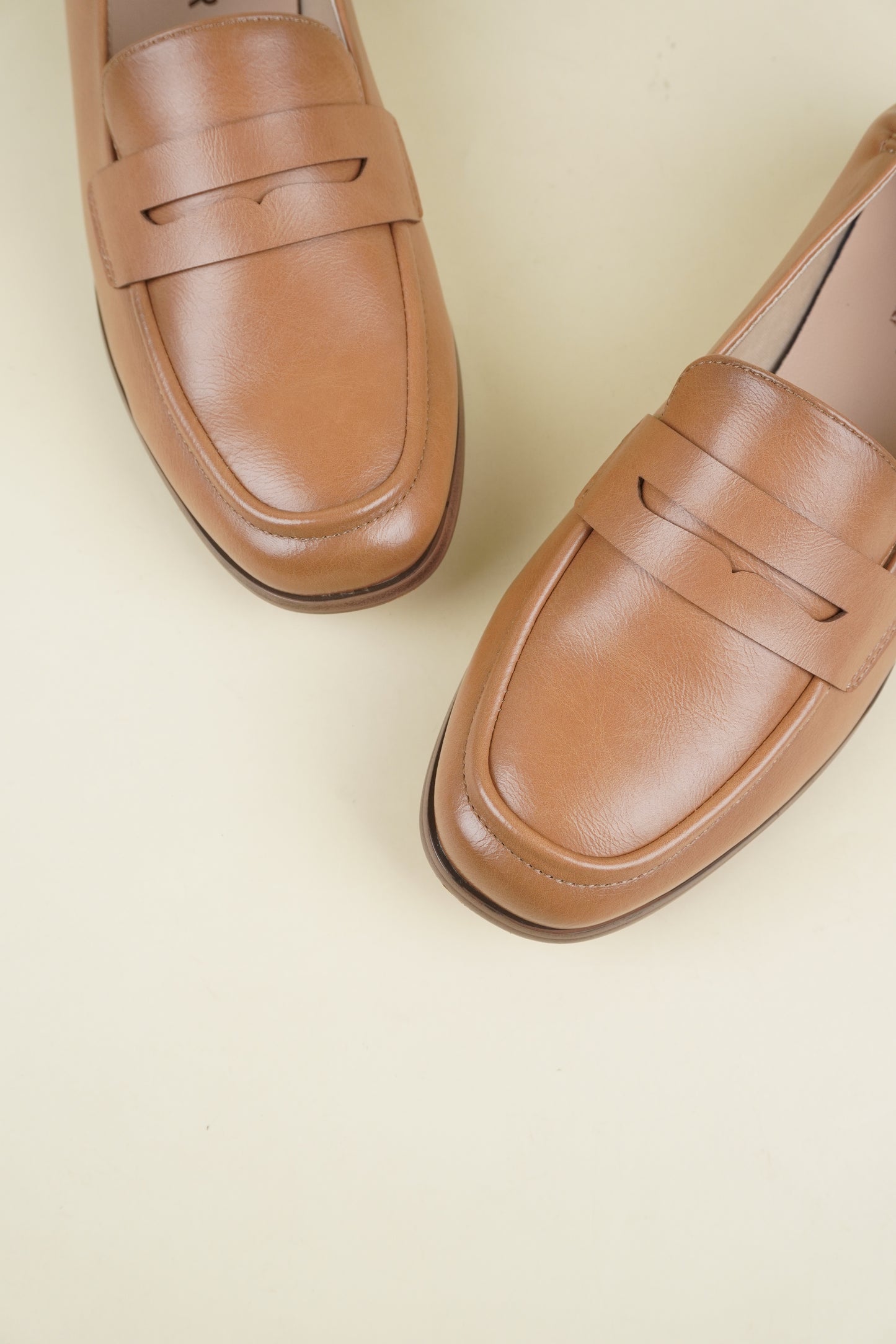 Women's Loafers - Camel