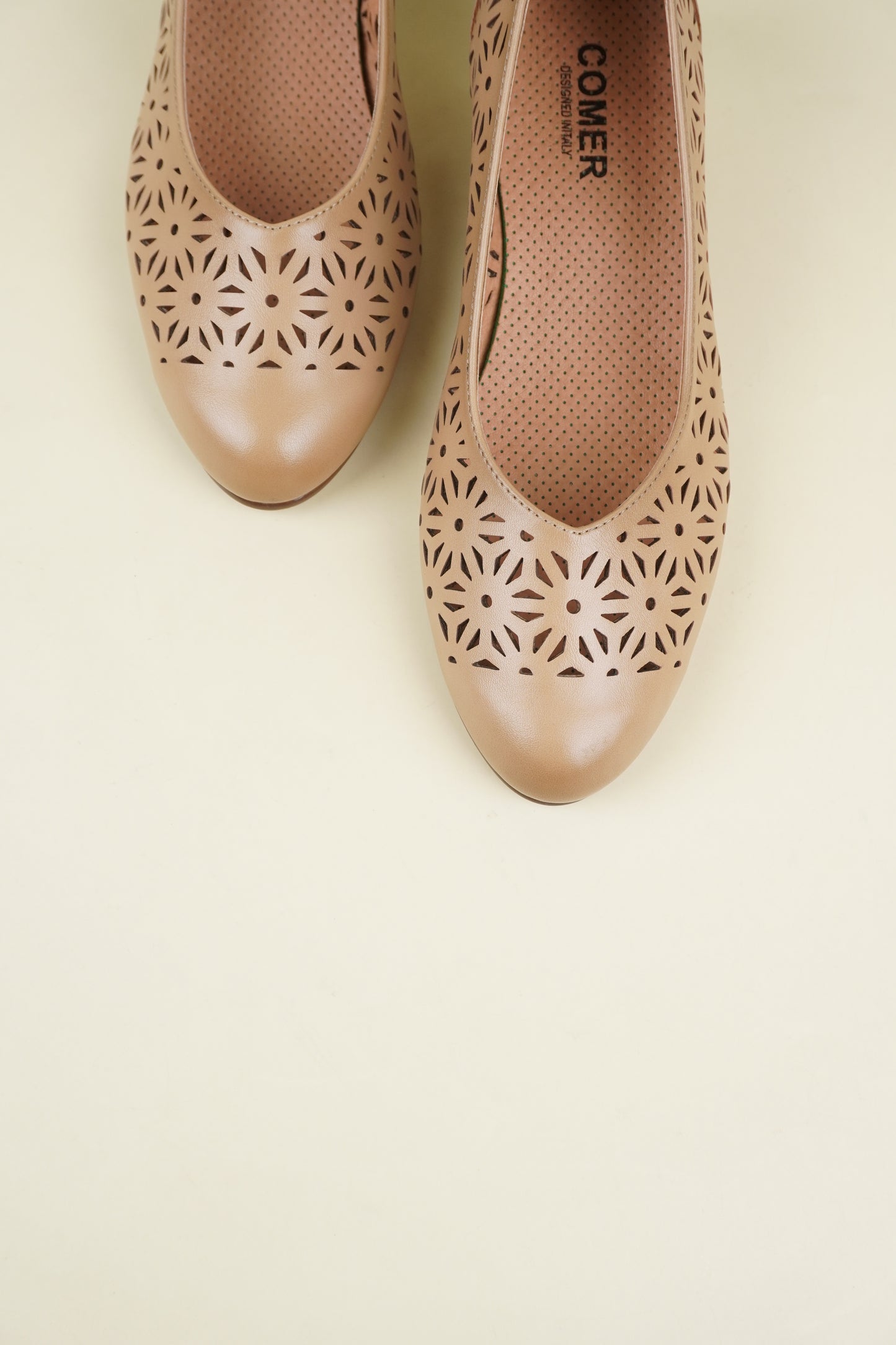 Ladies' Low Heel Pumps - Beige