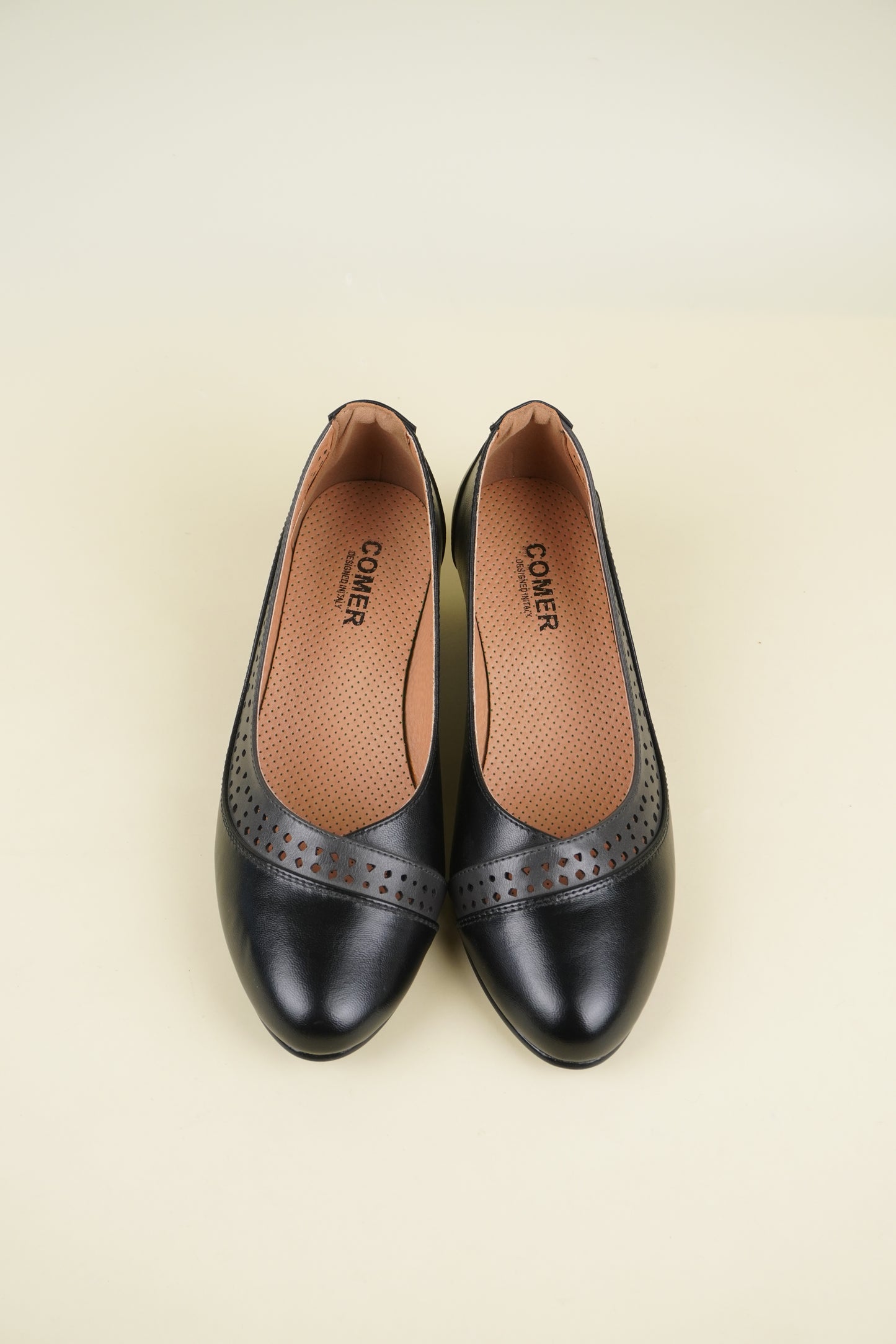 Ladies' Low Heel Pumps - Black