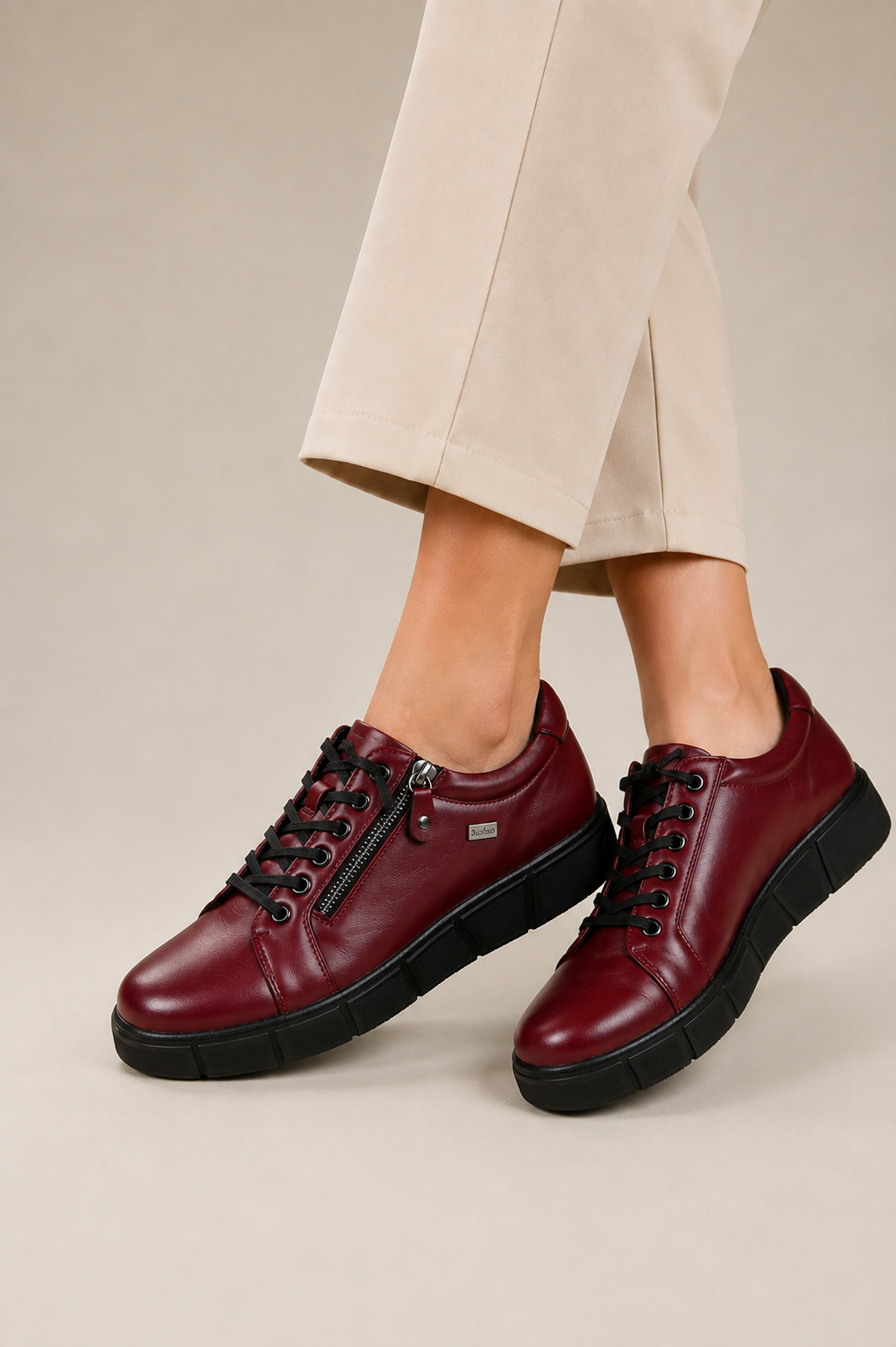 Comfort Y Slip-On Women's Shoes - Red